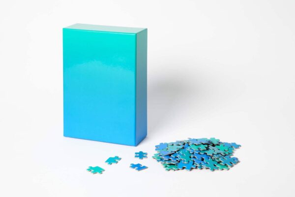 Gradient Puzzle - Blue/Green