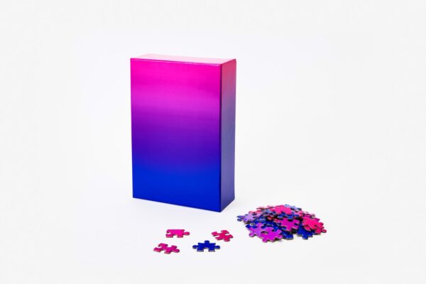 Gradient Puzzle - Blue/Pink